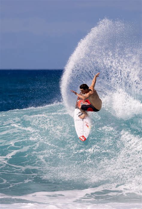 Quiksilver Official US .